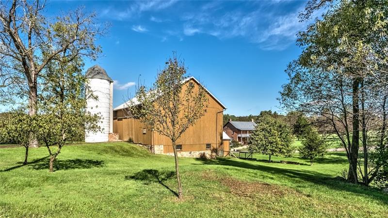 129 Textor Hill Road Evans City, PA 16033 - Photo 23 of 25