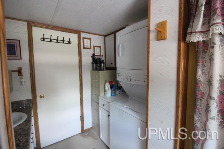 W4628 Oakwood Road, Unit 30 Daggett, MI 49821 - Photo 19 of 34 Gallery Image 19