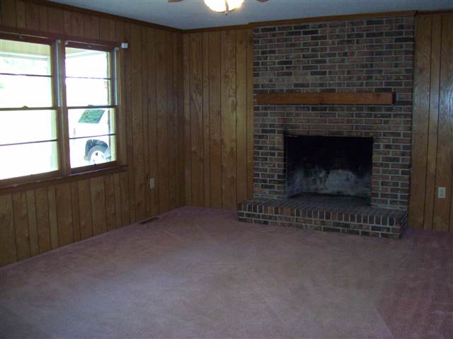 124 Rockmont Road Easley, SC 29640 - Photo 5 of 9 Gallery Image 5