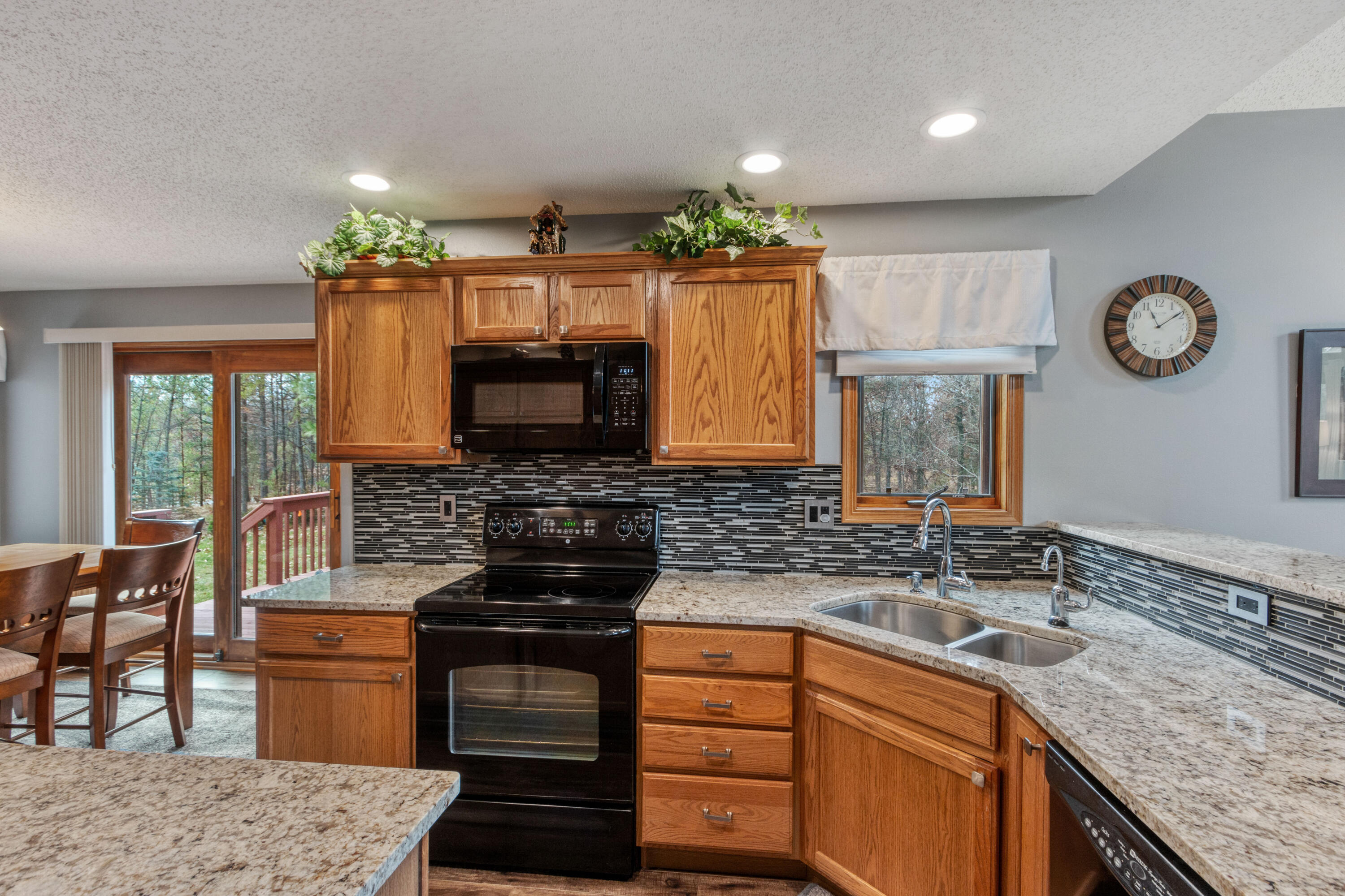 1194 Archer Avenue Rome, WI 54457 - Photo 8 of 48 Kitchen