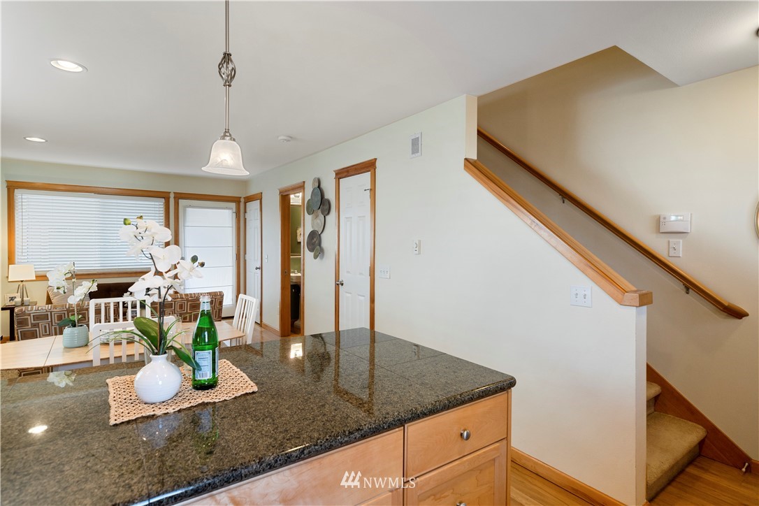 2005 South Main Street, Unit B Seattle, WA 98144 - Photo 12 of 32