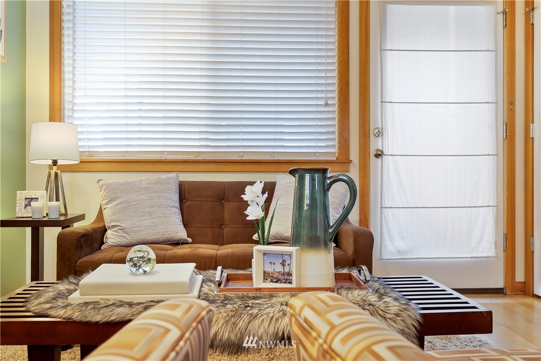 2005 South Main Street, Unit B Seattle, WA 98144 - Photo 5 of 32