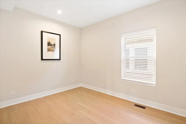 $949,900 | 5700 West Grace Street, Chicago, IL 60634