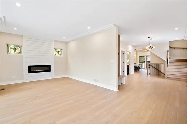 $949,900 | 5700 West Grace Street, Chicago, IL 60634