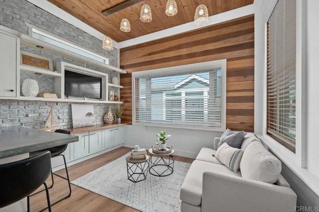 $699,000 | 159 West Diana, Unit 6, Encinitas, CA 92024