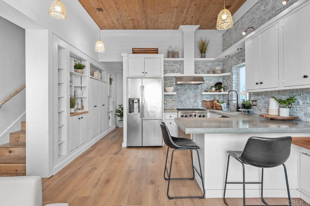 159 West Diana, Unit 6 Encinitas, CA 92024 - Photo 7 of 36