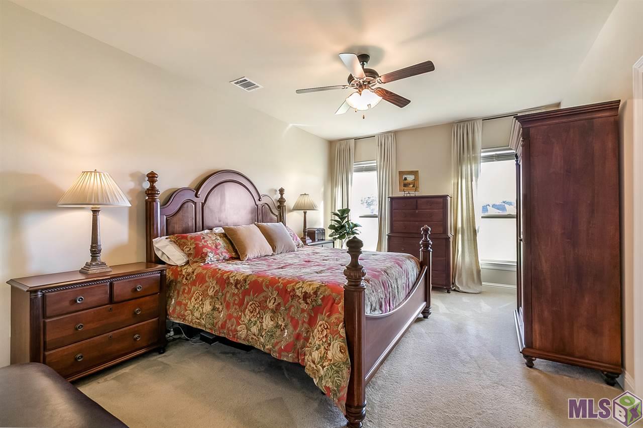 9335 Falling Oak Drive Baton Rouge, LA 70817 - Photo 14 of 27 Gallery Image 14