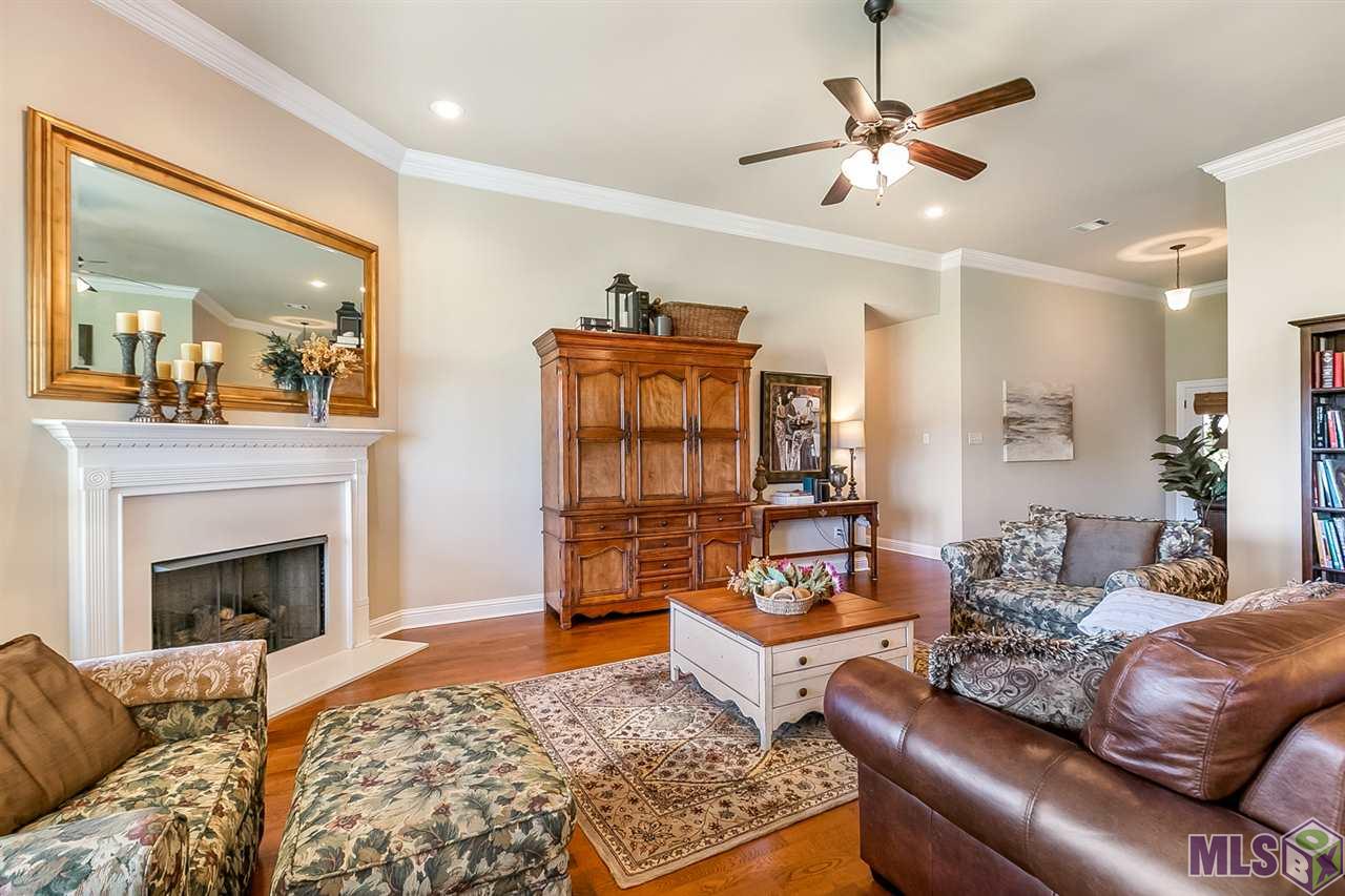 9335 Falling Oak Drive Baton Rouge, LA 70817 - Photo 5 of 27 Gallery Image 5