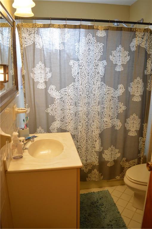 1012 Connor Road Pittsburgh, PA 15234 - Photo 12 of 19 Gallery Image 12