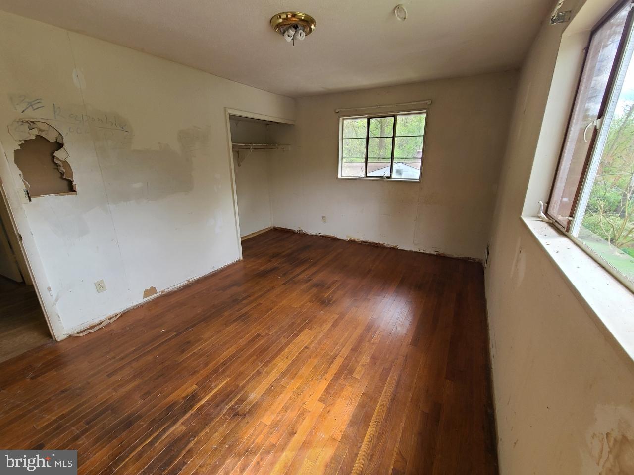 11703 Charles Road Silver Spring, MD 20906 - Photo 14 of 15 Bedroom