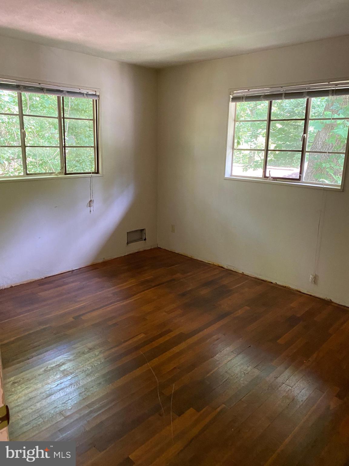 11703 Charles Road Silver Spring, MD 20906 - Photo 15 of 15 Bedroom