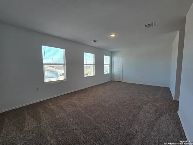 $1,650 | 13327 Laffoon Way, San Antonio, TX 78221