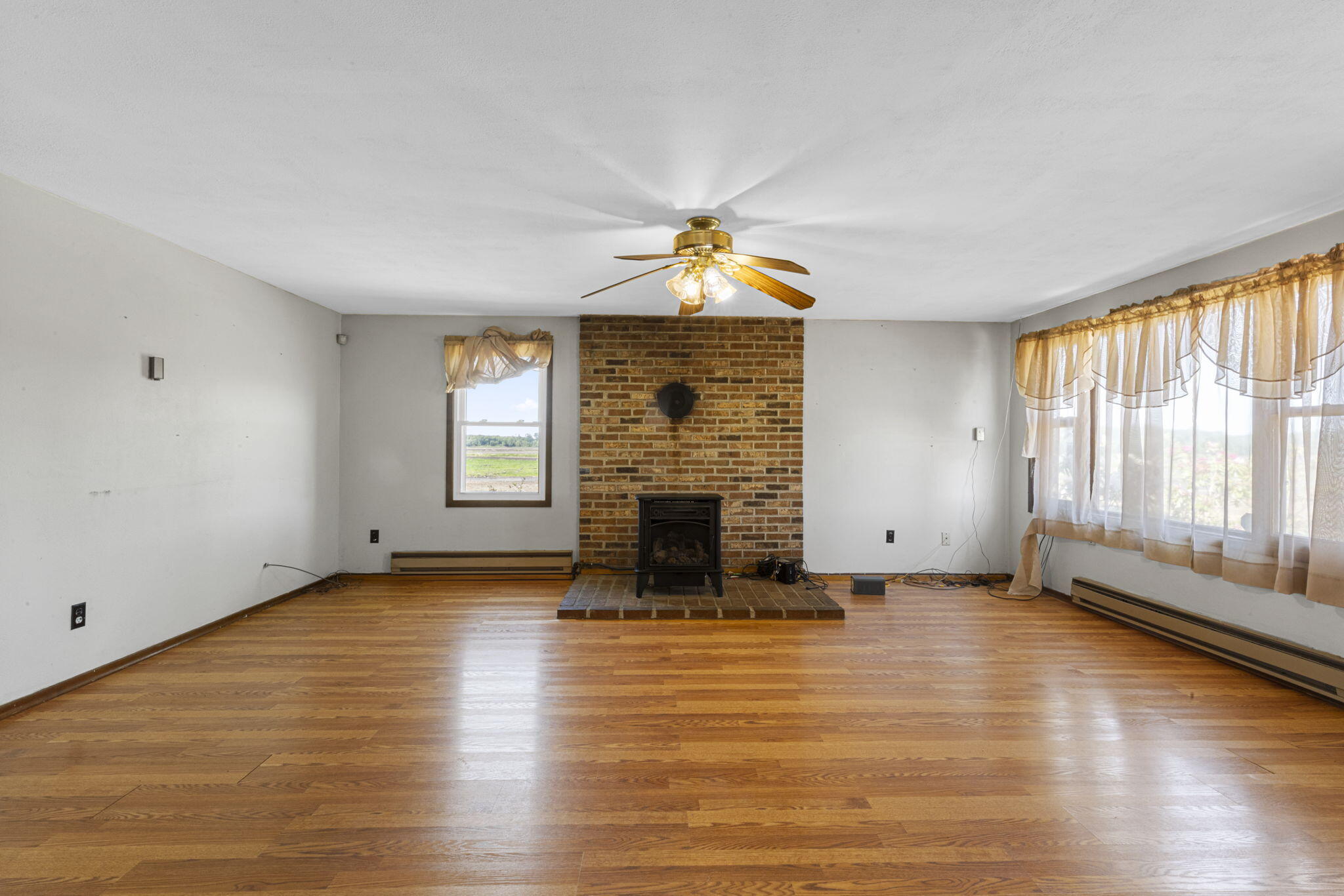 2750 Beebe Road Niles, MI 49120 - Photo 3 of 29 9-web-or-mls-986A4495