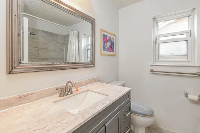 $1,895 | 12054 Plumpoint Drive, Houston, TX 77099