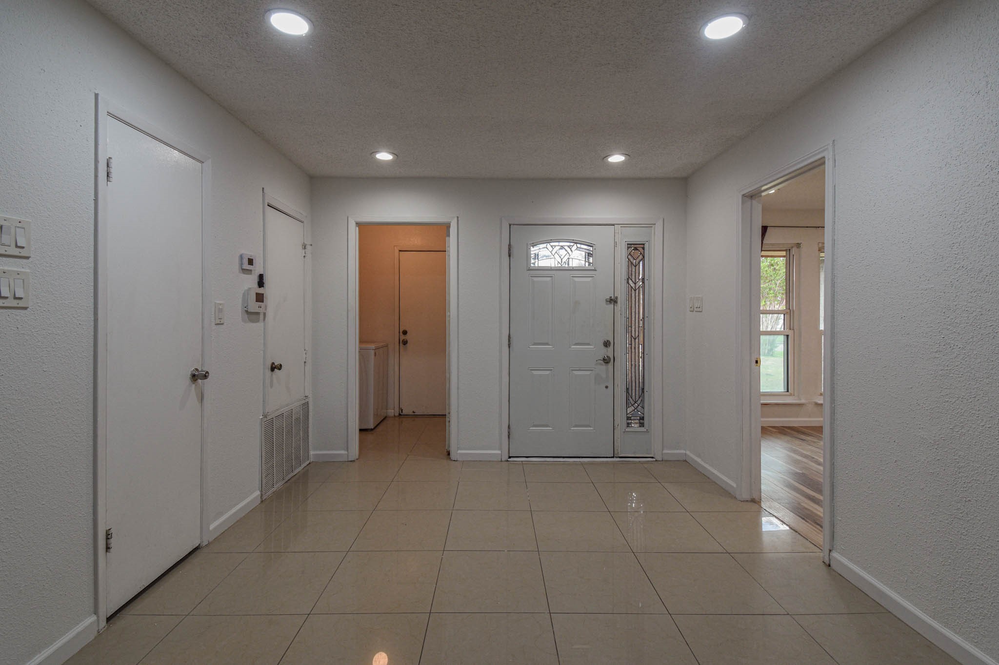 12054 Plumpoint Drive Houston, TX 77099 - Photo 5 of 24