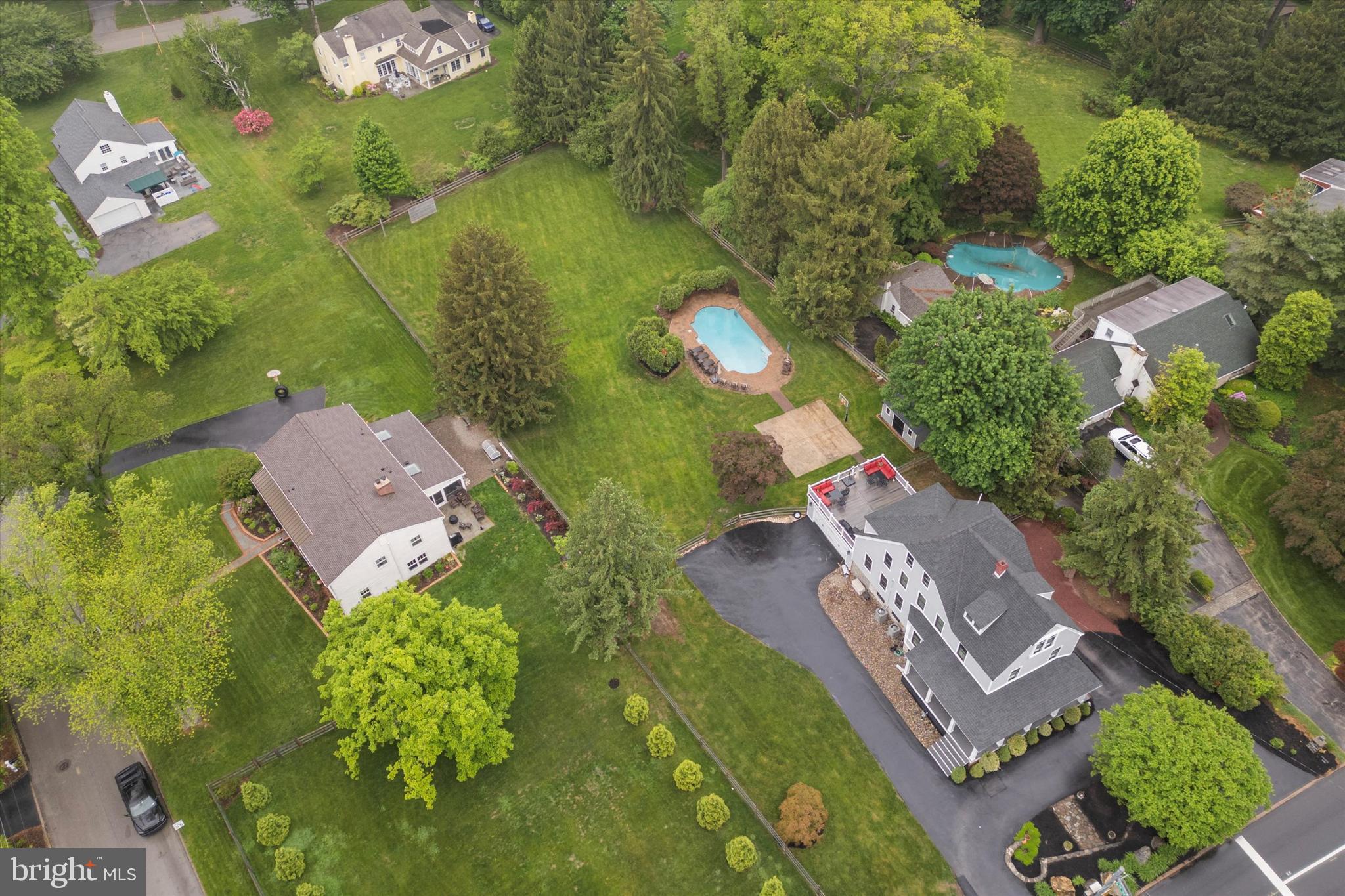 802 Upper Gulph Road Wayne, PA 19087 - Photo 40 of 45 an aerial view of a house with a garden