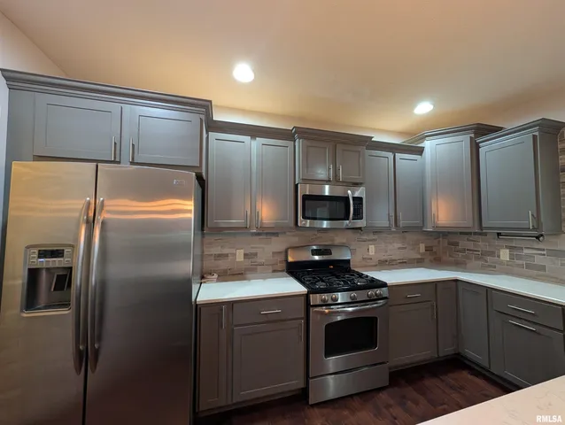 $409,900 | 2629 West Sesame Street, Dunlap, IL 61525