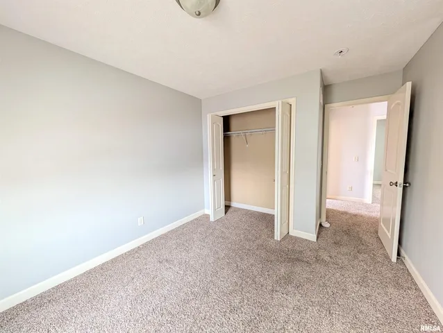 $409,900 | 2629 West Sesame Street, Dunlap, IL 61525