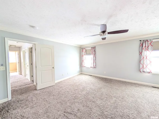 $409,900 | 2629 West Sesame Street, Dunlap, IL 61525