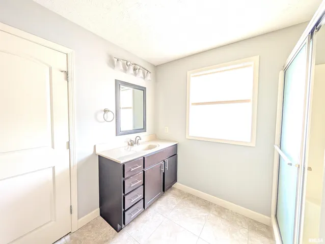 $409,900 | 2629 West Sesame Street, Dunlap, IL 61525