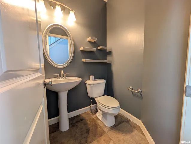 $409,900 | 2629 West Sesame Street, Dunlap, IL 61525