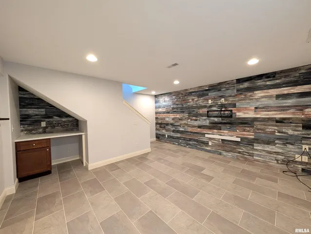 $409,900 | 2629 West Sesame Street, Dunlap, IL 61525