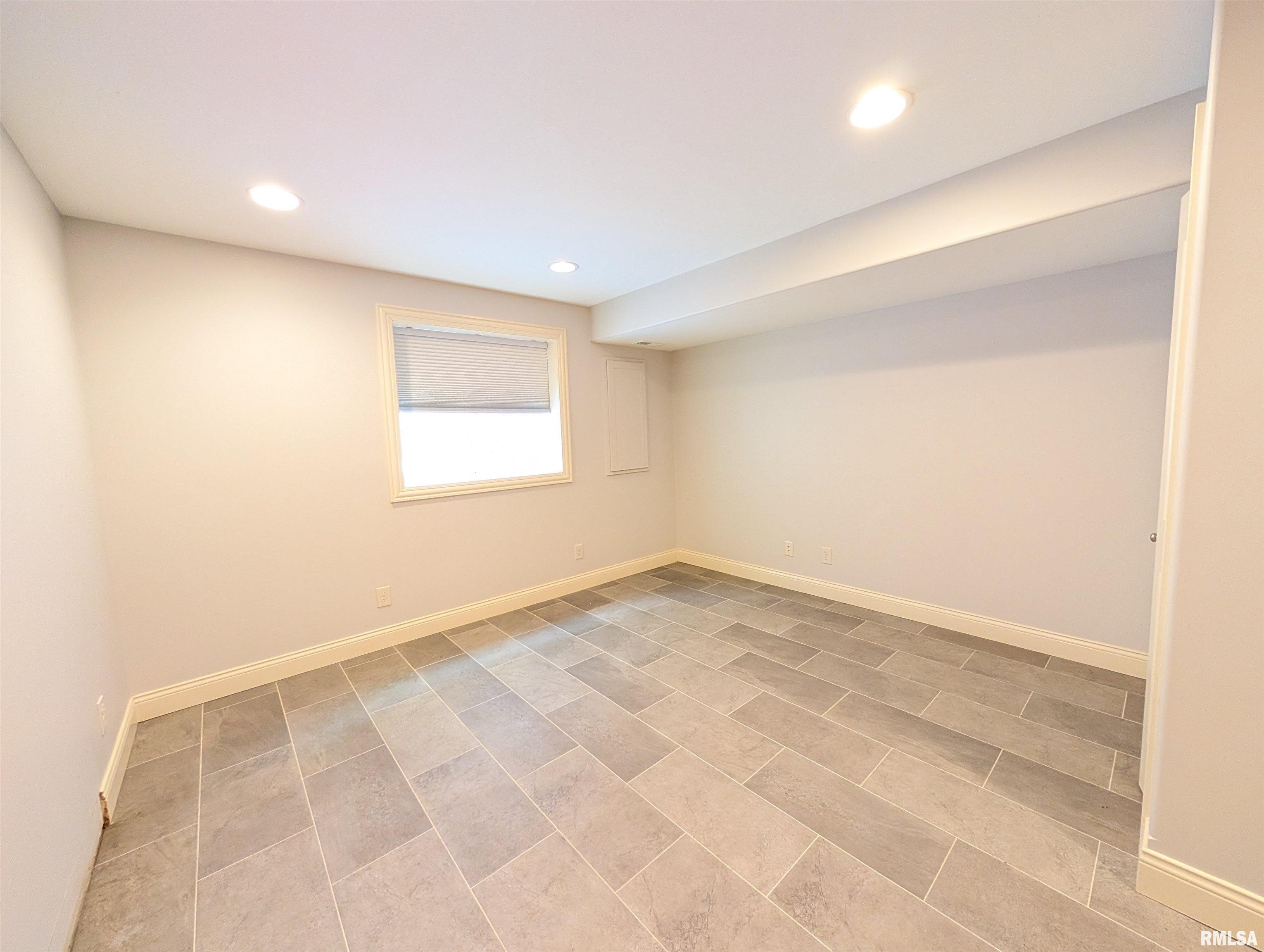 2629 West Sesame Street Dunlap, IL 61525 - Photo 59 of 80