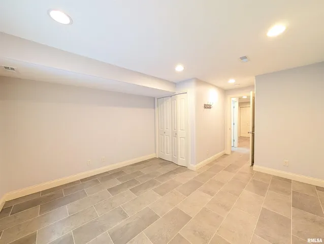 $409,900 | 2629 West Sesame Street, Dunlap, IL 61525