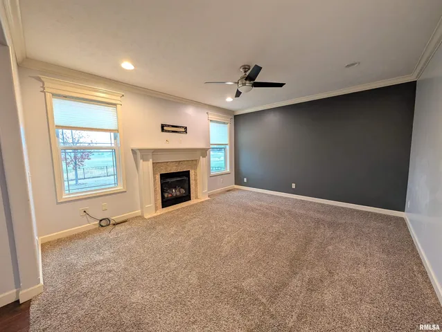 $409,900 | 2629 West Sesame Street, Dunlap, IL 61525