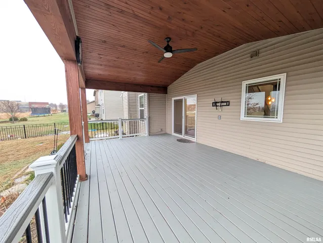 $409,900 | 2629 West Sesame Street, Dunlap, IL 61525