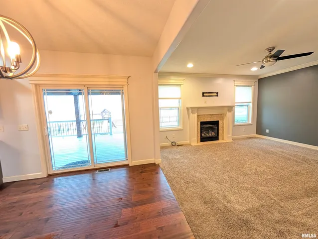 $409,900 | 2629 West Sesame Street, Dunlap, IL 61525