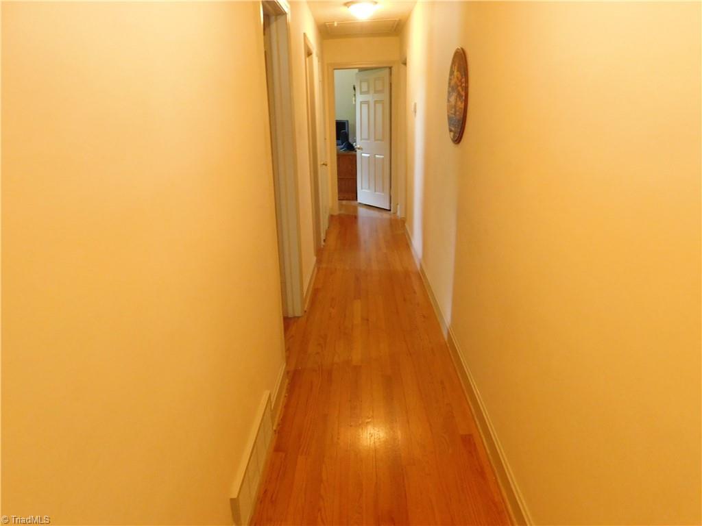 5984 Skylark Road Pfafftown, NC 27040 - Photo 11 of 22 Gallery Image 11