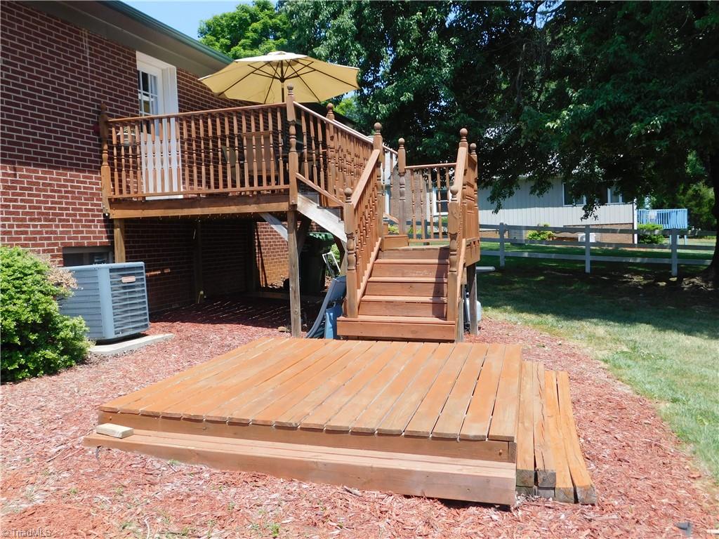 5984 Skylark Road Pfafftown, NC 27040 - Photo 18 of 22 Gallery Image 18