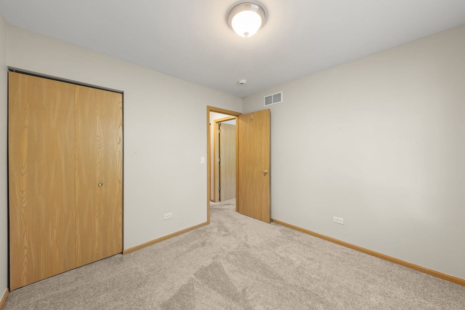 135 Azalea Circle Romeoville, IL 60446 - Photo 20 of 23 Gallery Image 20