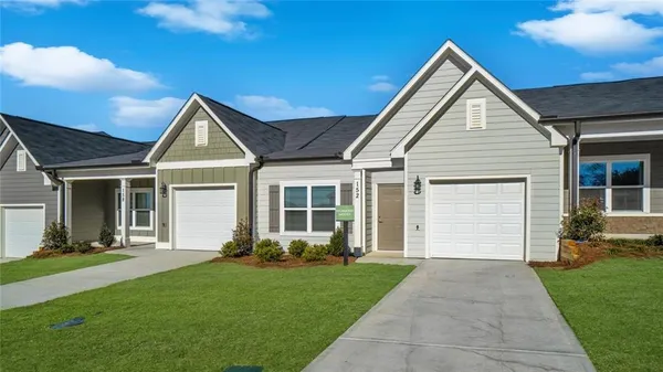 $1,676 | 40 Cottage Drive, Unit RICHMOND, Ringgold, GA 30736