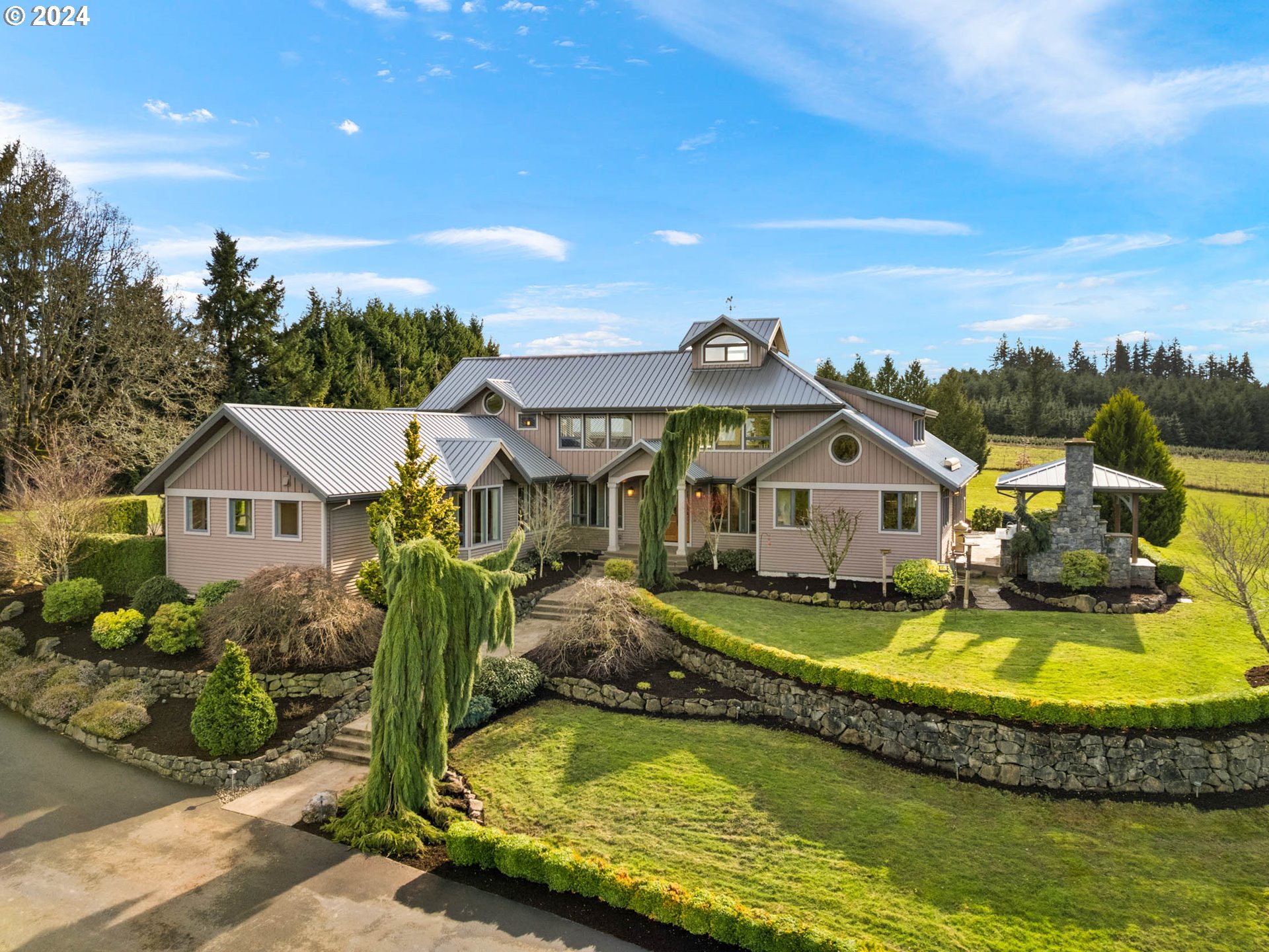 6990 Southwest Norwood Road Tualatin, OR 97062 - Photo 1 of 48 Gallery Image 1