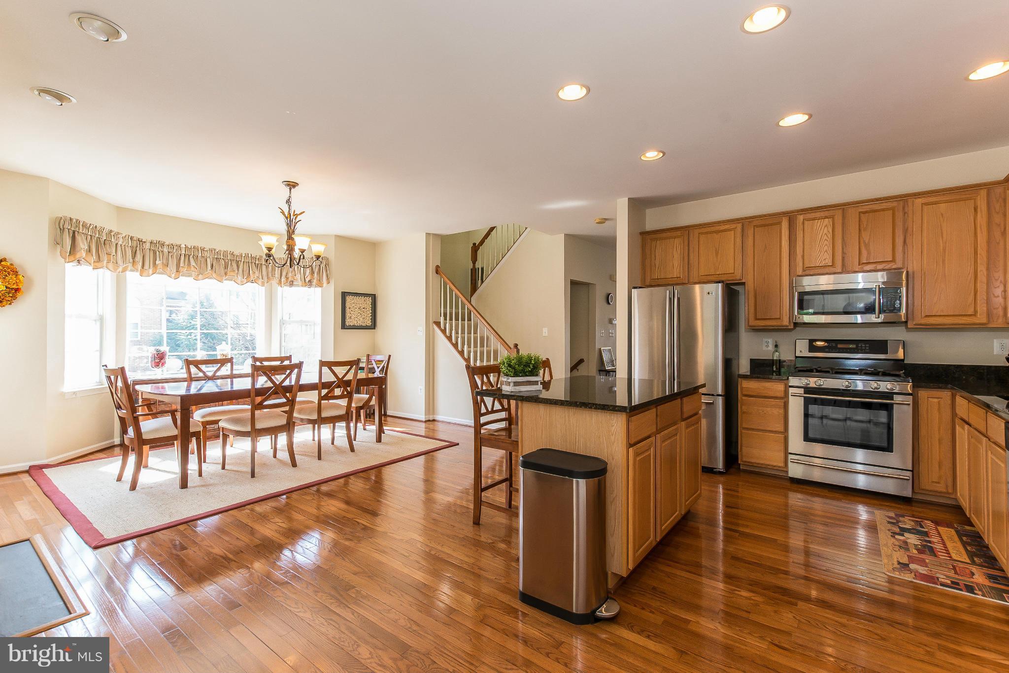 4163 Vernoy Hills Road Fairfax, VA 22033 - Photo 11 of 29 Kitchen