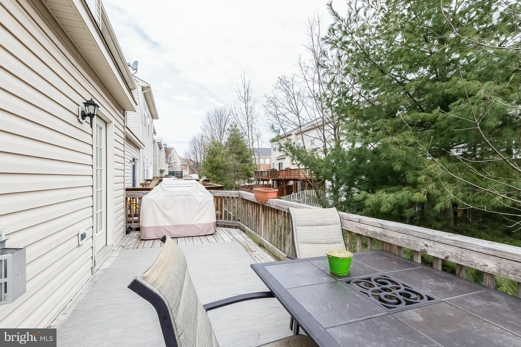 4163 Vernoy Hills Road Fairfax, VA 22033 - Photo 26 of 29 Exterior (Rear)