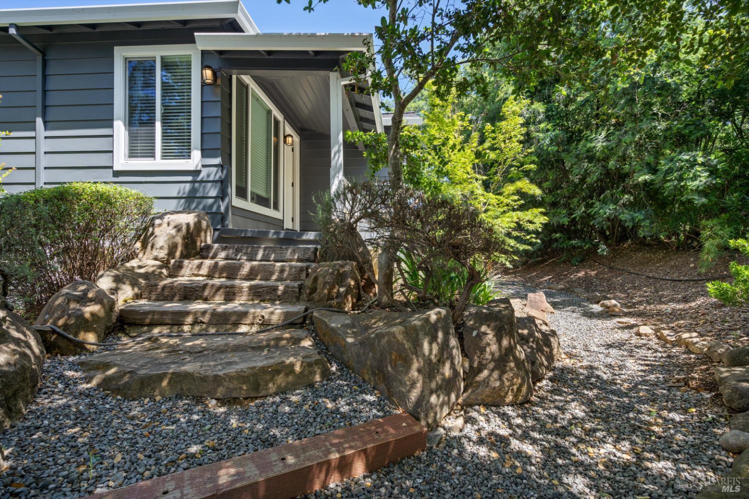 317 Alexander Valley Road Healdsburg, CA 95448 - Photo 2 of 51
