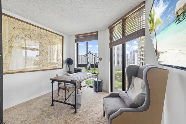 $6,000 | 20185 East Country Club Drive, Unit 901, Aventura, FL 33180