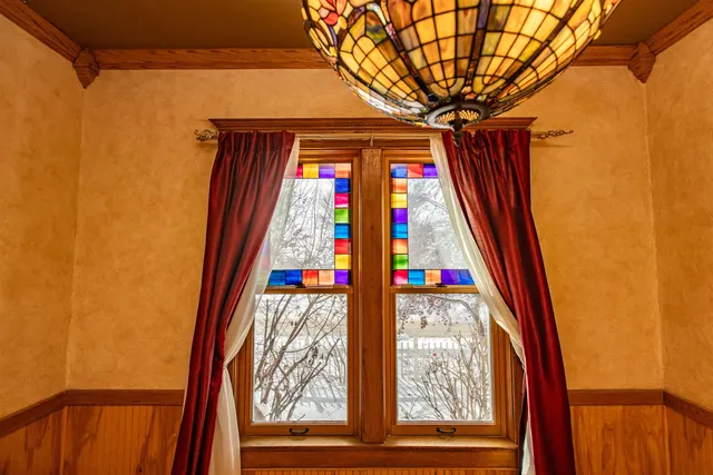 $494,000 | 214 South 8th Street, Mount Horeb, WI 53572