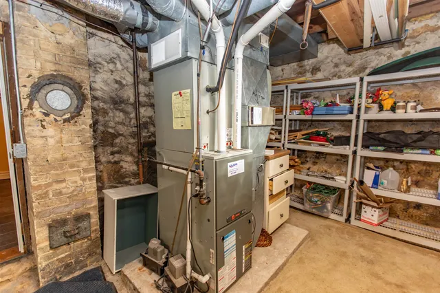 $494,000 | 214 South 8th Street, Mount Horeb, WI 53572