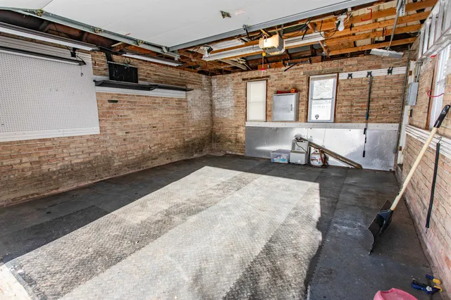 $494,000 | 214 South 8th Street, Mount Horeb, WI 53572