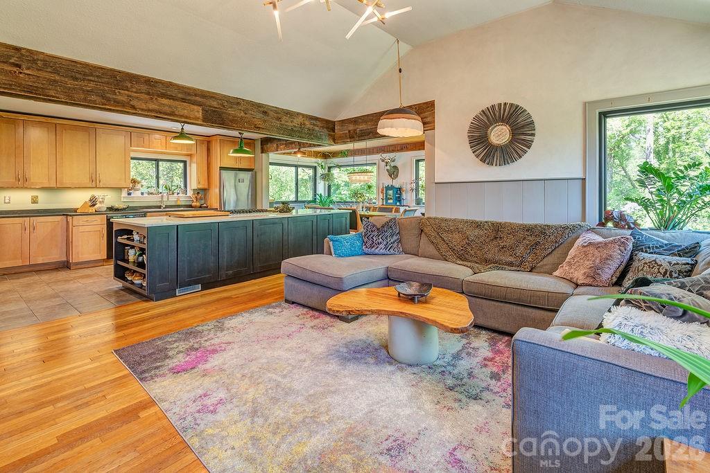 10 Hillendale Road Asheville, NC 28805 - Photo 11 of 45 Gallery Image 11