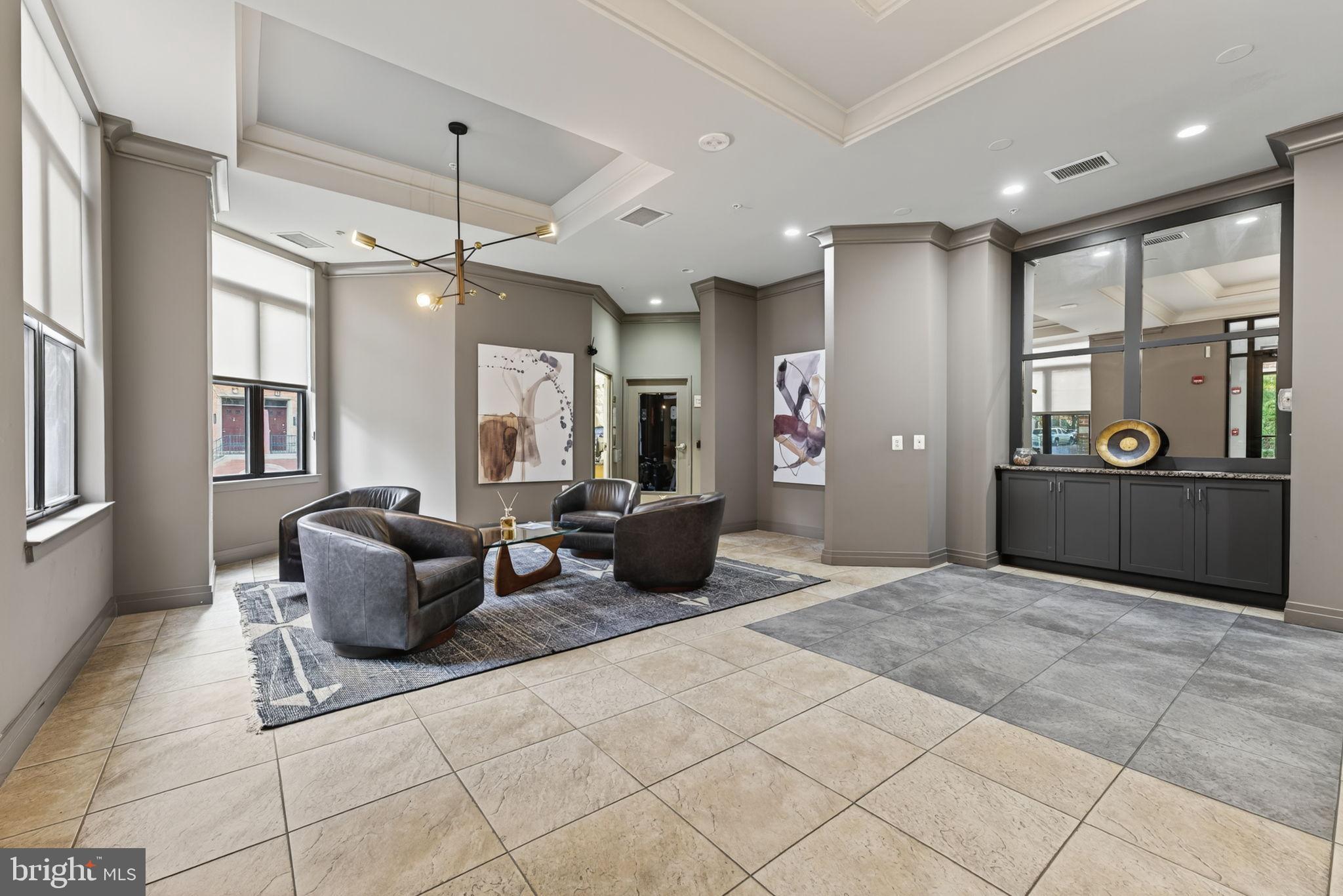 2220 Fairfax Drive, Unit 206 Arlington, VA 22201 - Photo 2 of 25