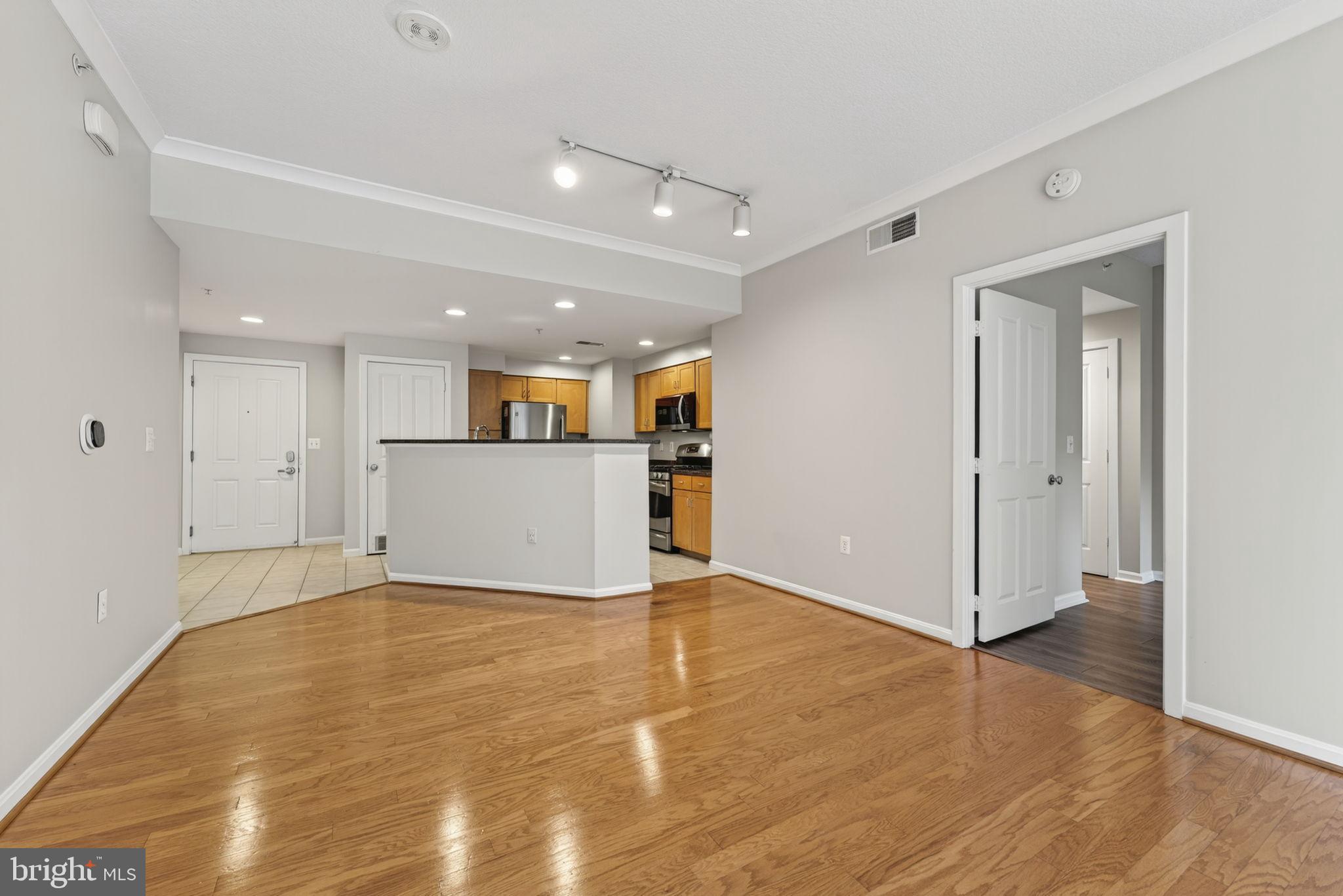 2220 Fairfax Drive, Unit 206 Arlington, VA 22201 - Photo 7 of 25 a view of kitchen with wooden floor