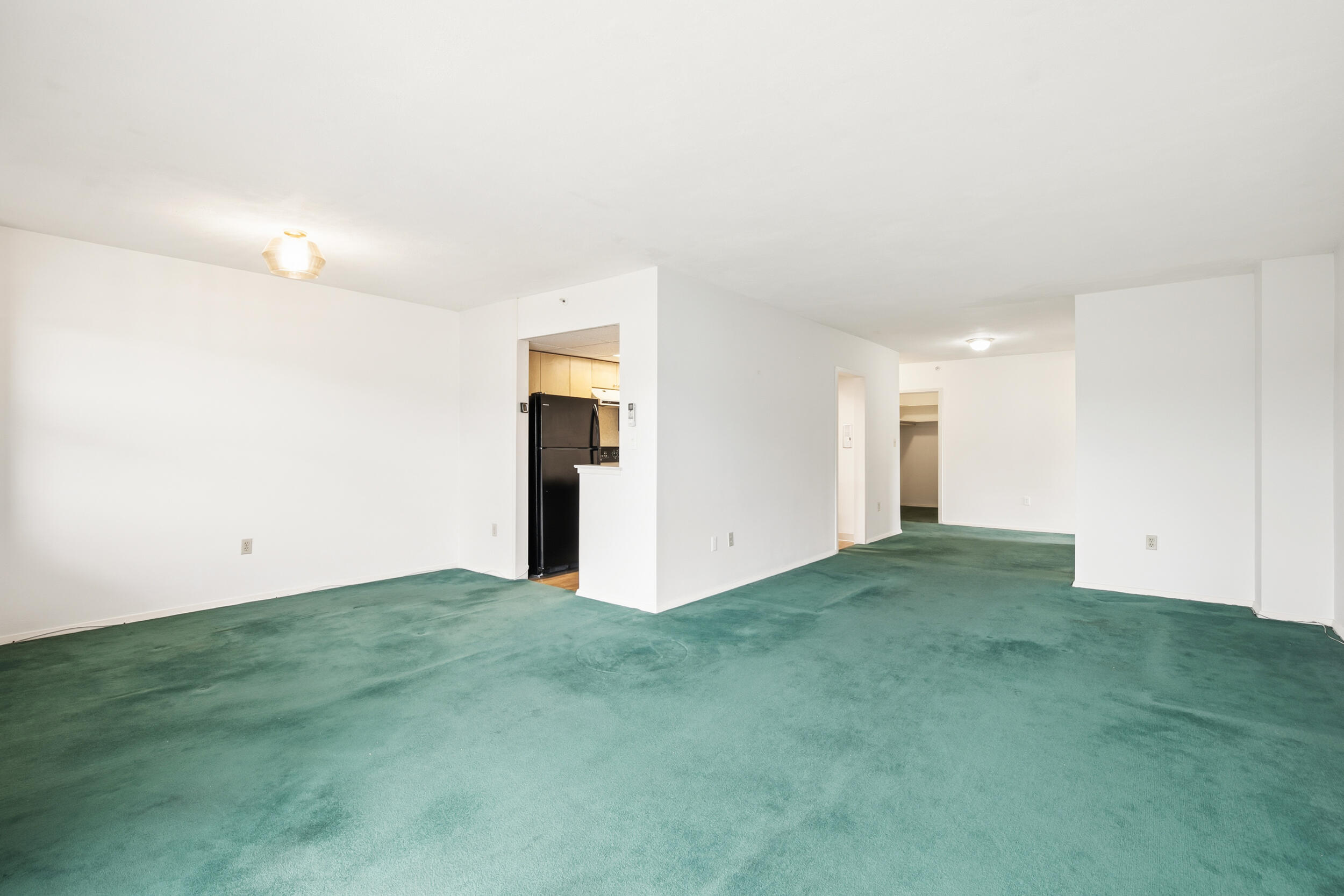 45 Eastern Promenade, Unit 4J Portland, ME 04101 - Photo 11 of 45 45 eastern promenadeportlandme 04101usa-