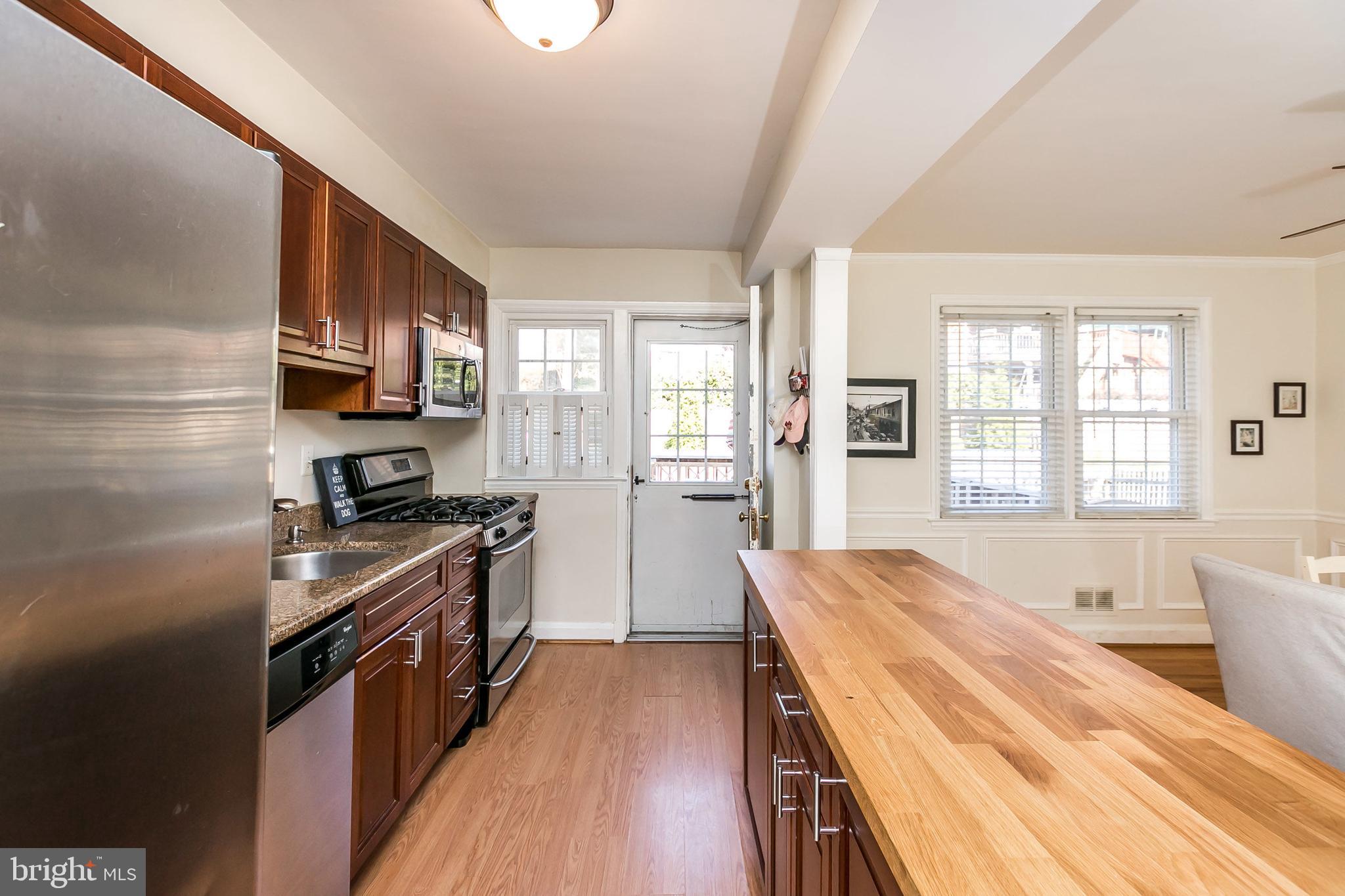 146 Dumbarton Road Baltimore, MD 21212 - Photo 11 of 32 Kitchen