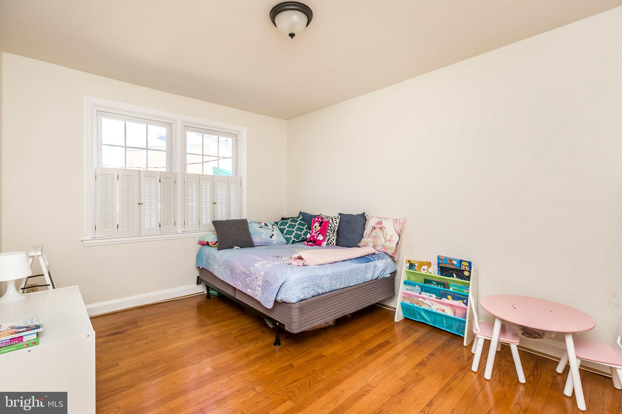 146 Dumbarton Road Baltimore, MD 21212 - Photo 16 of 32 Bedroom