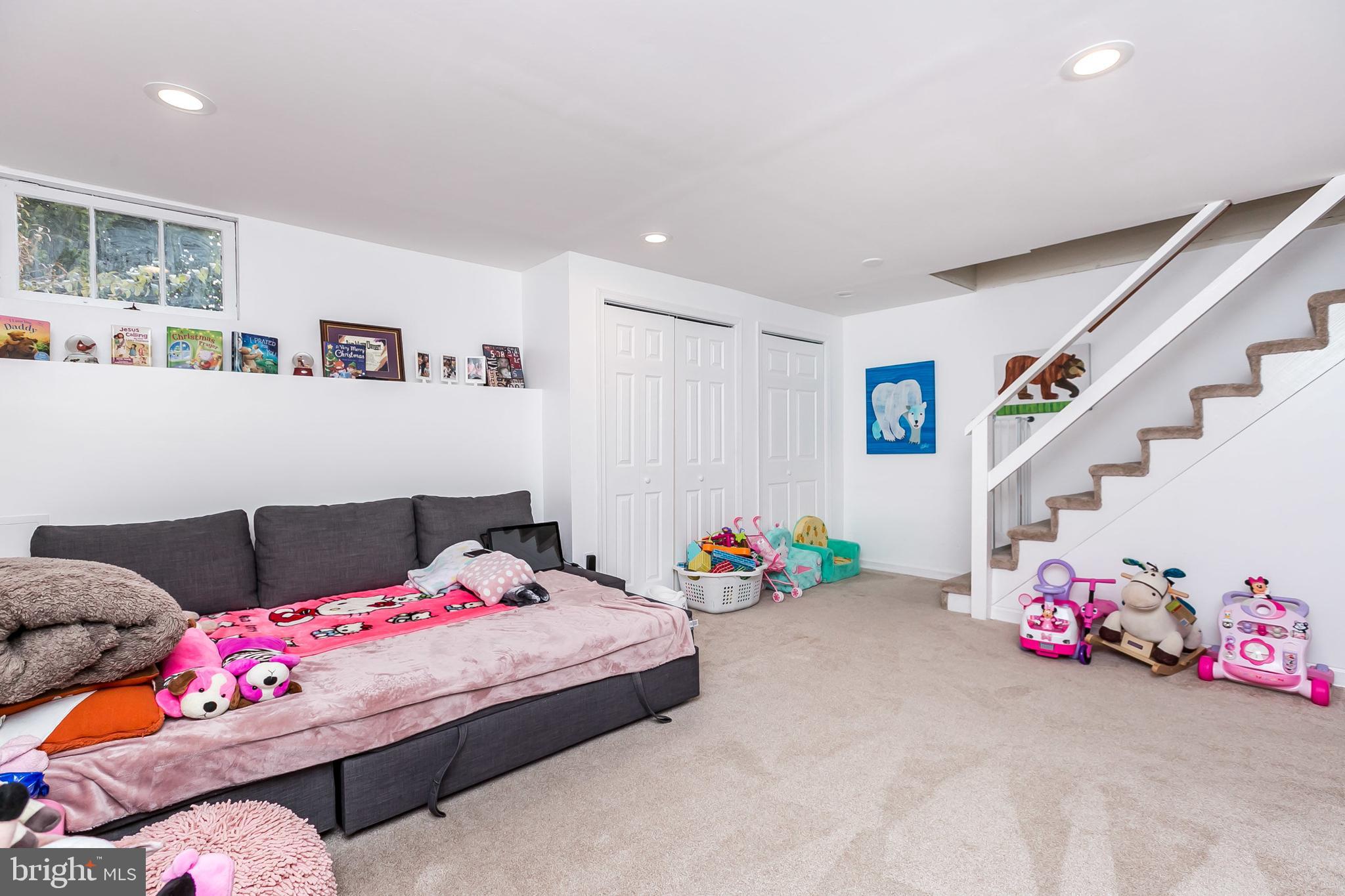 146 Dumbarton Road Baltimore, MD 21212 - Photo 25 of 32 Finished basement